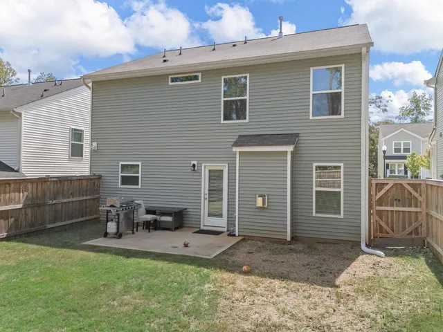 $279,900 | 329 Carramore Drive, Inman, SC 29349