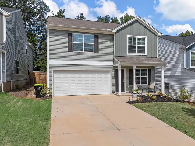 $279,900 | 329 Carramore Drive, Inman, SC 29349