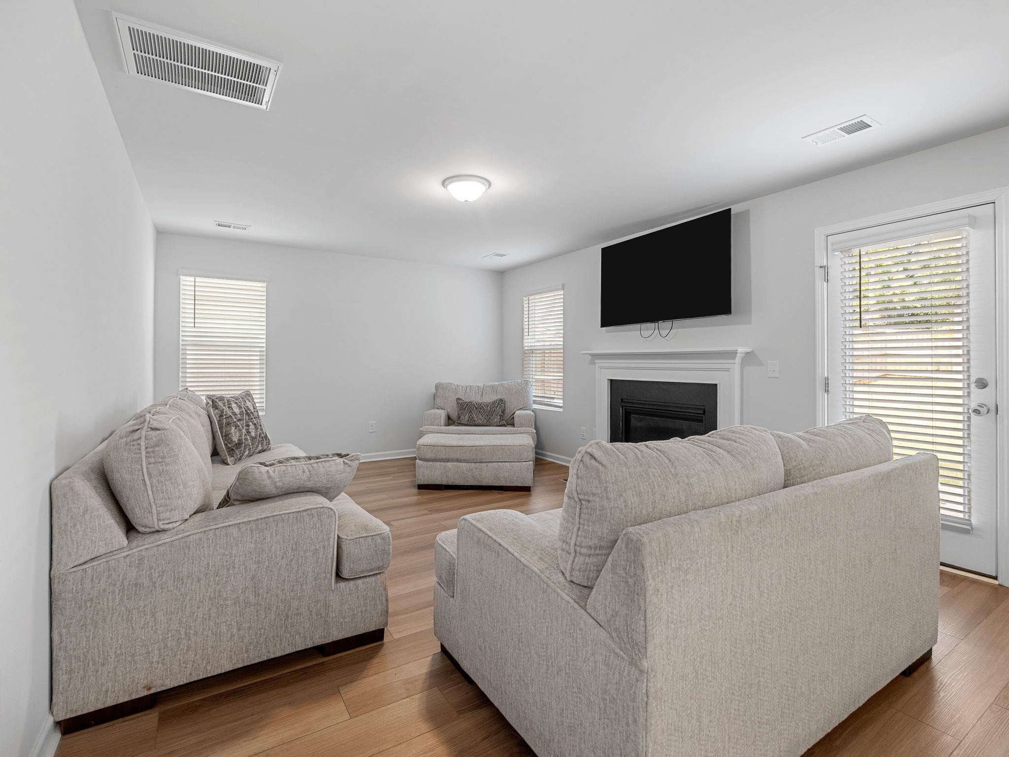 329 Carramore Drive Inman, SC 29349 - Photo 8 of 43