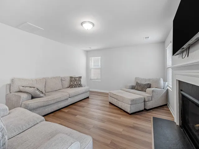 $279,900 | 329 Carramore Drive, Inman, SC 29349