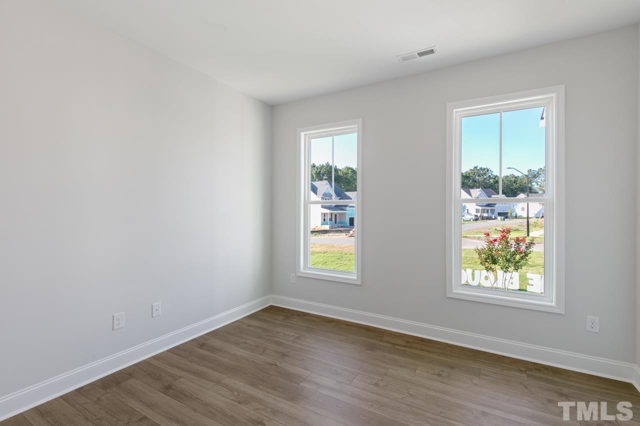 325 Sparrow Rdg Drive Rolesville, NC 27571 - Photo 5 of 38 Gallery Image 5