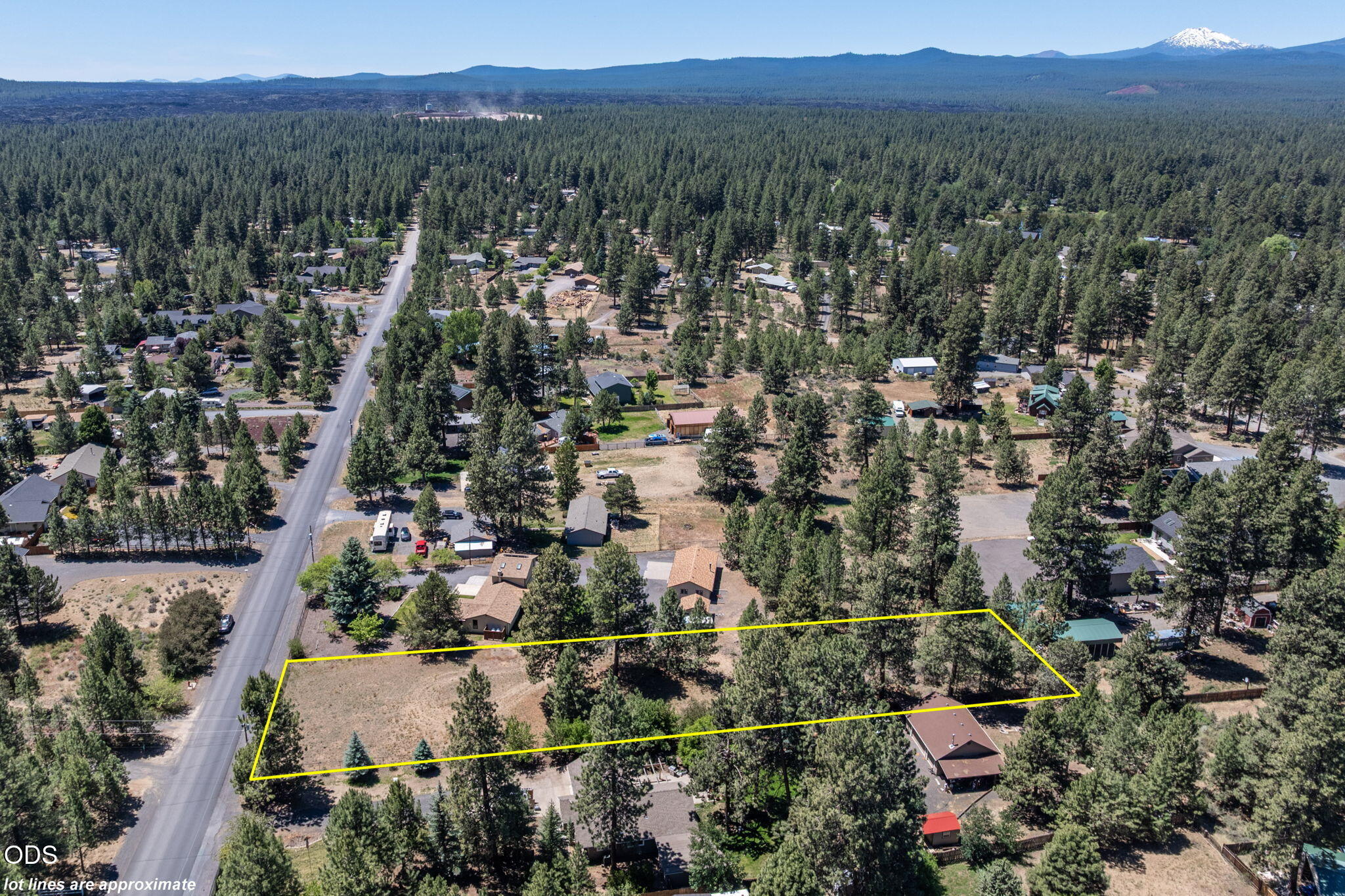 19580 Apache Road Bend, OR 97702 - Photo 3 of 6