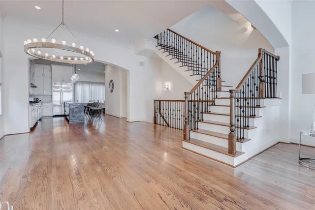 $1,000,000 | 4220 Law Street, Houston, TX 77005