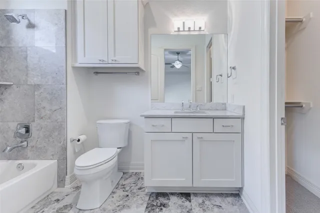 $1,000,000 | 4220 Law Street, Houston, TX 77005