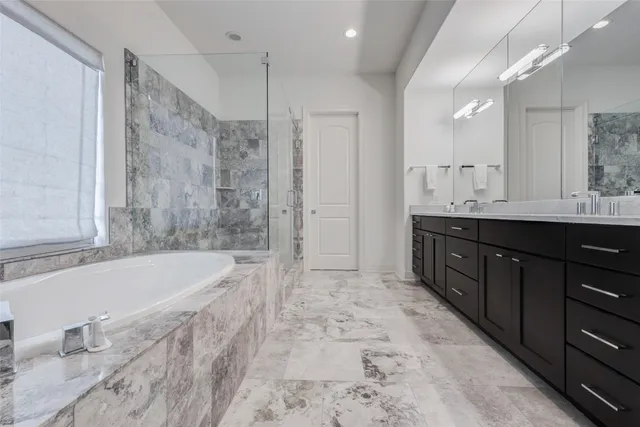 $1,000,000 | 4220 Law Street, Houston, TX 77005