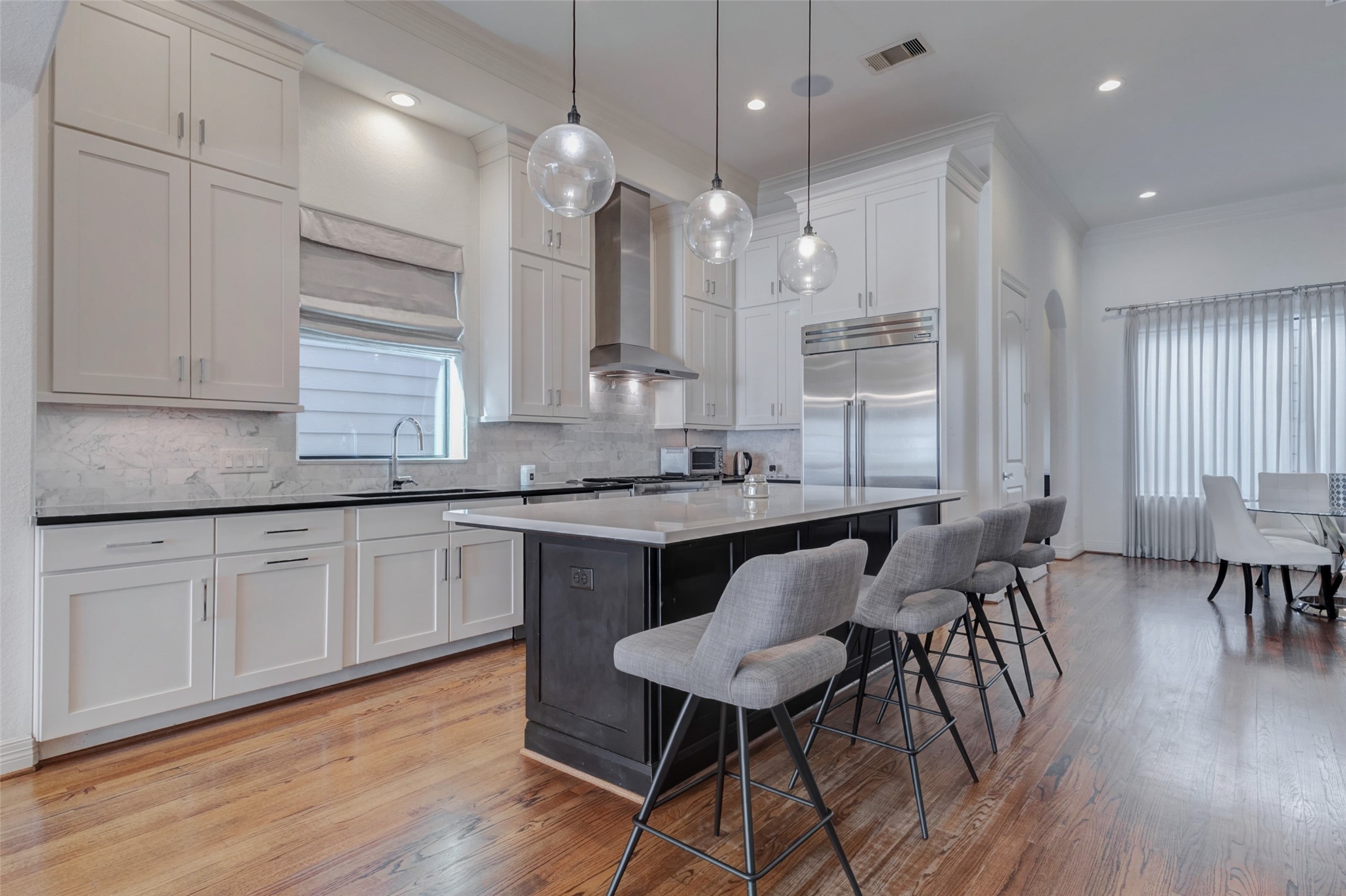 4220 Law Street Houston, TX 77005 - Photo 10 of 49
