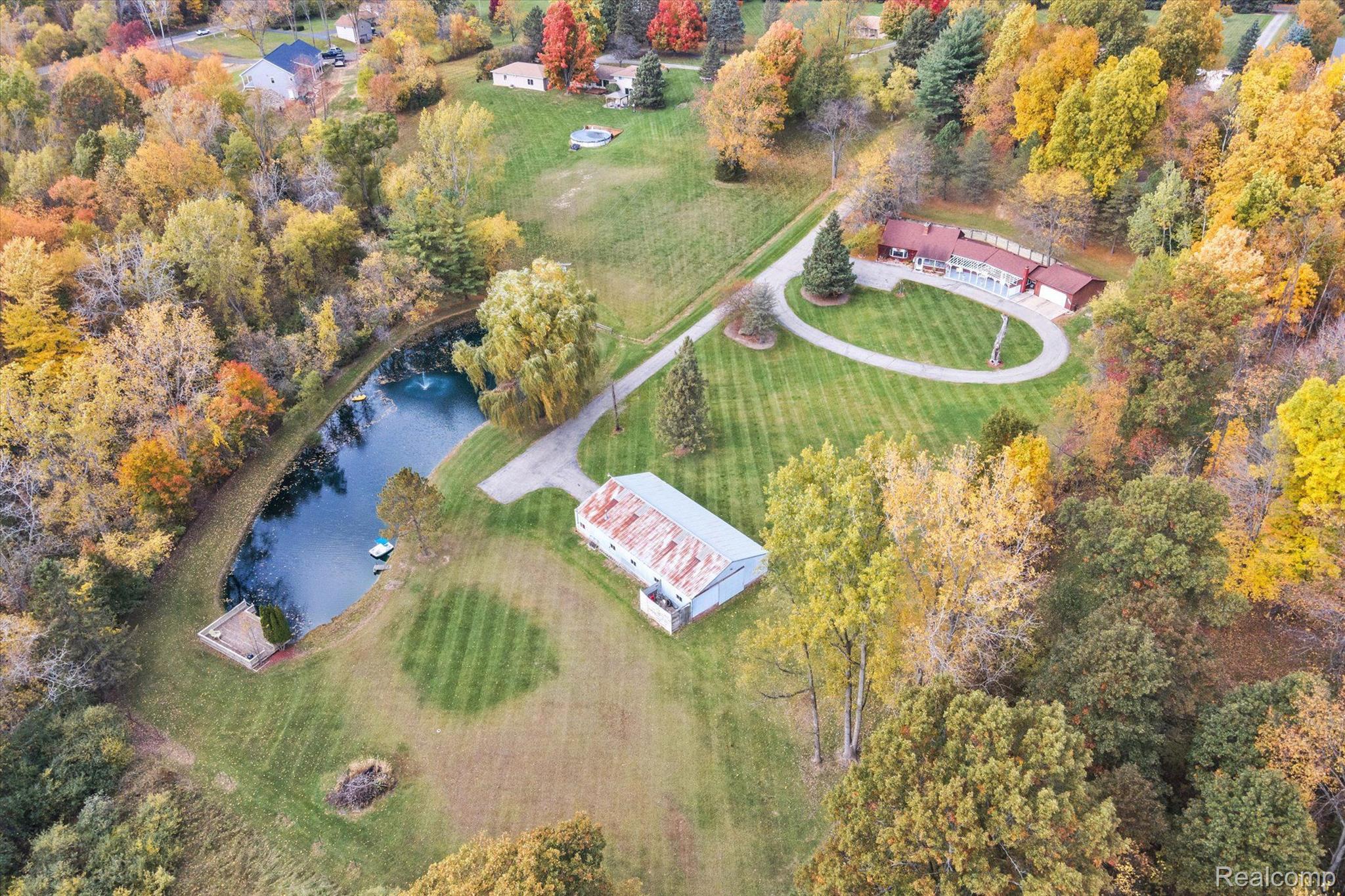 3140 Gentry Road Howell, MI 48843 - Photo 2 of 70 Gallery Image 2