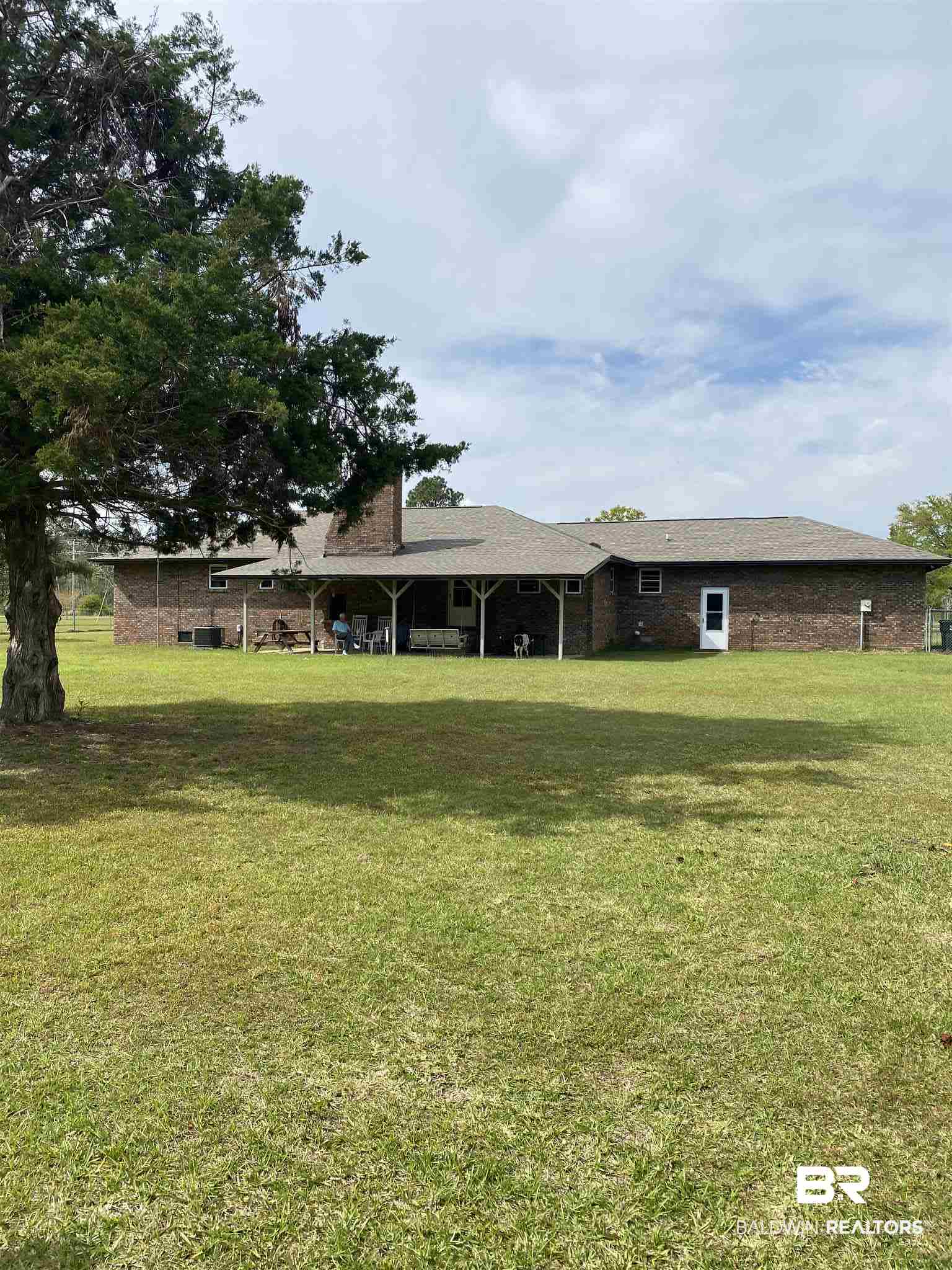 27344 County Road 20 Elberta, AL 36530 - Photo 8 of 13 BACK PATIO VERY PRIVATE