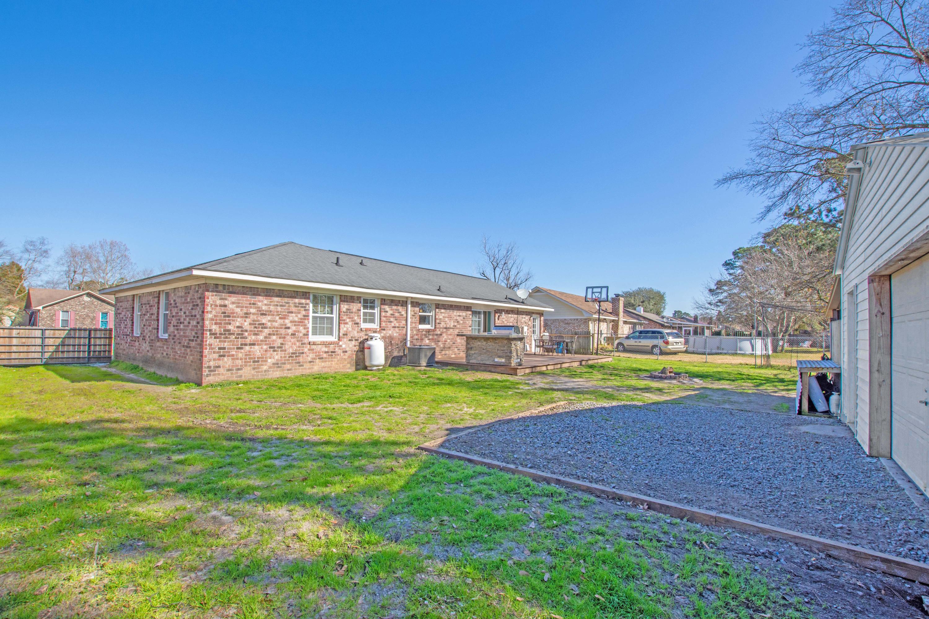 708 Beauregard Road Summerville, SC 29486 - Photo 37 of 37 0-4
