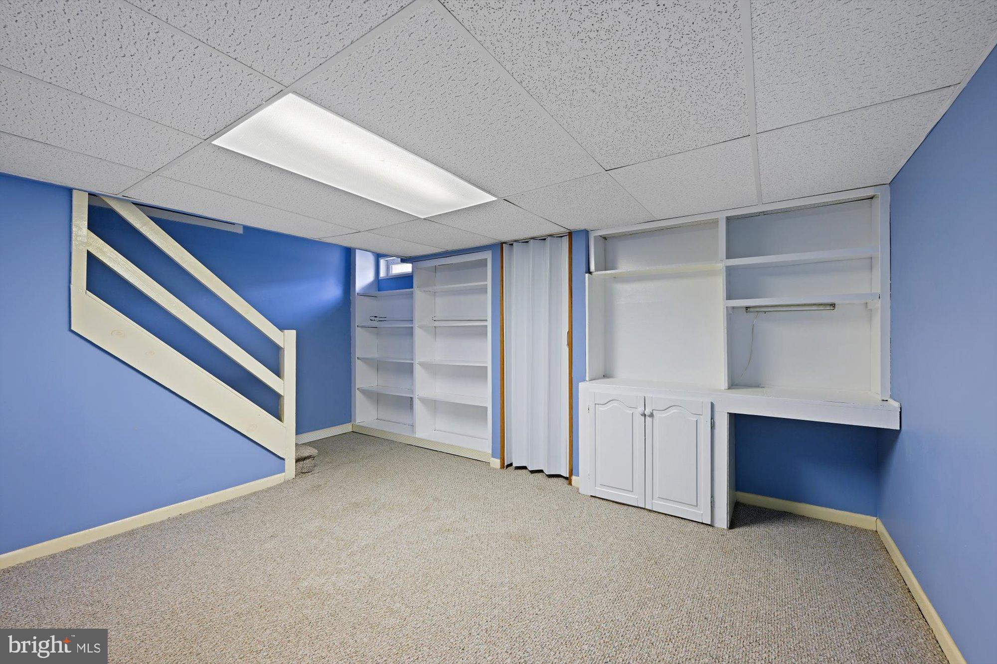 551 Brisbane Road Baltimore, MD 21229 - Photo 15 of 37 Built-In Shelving