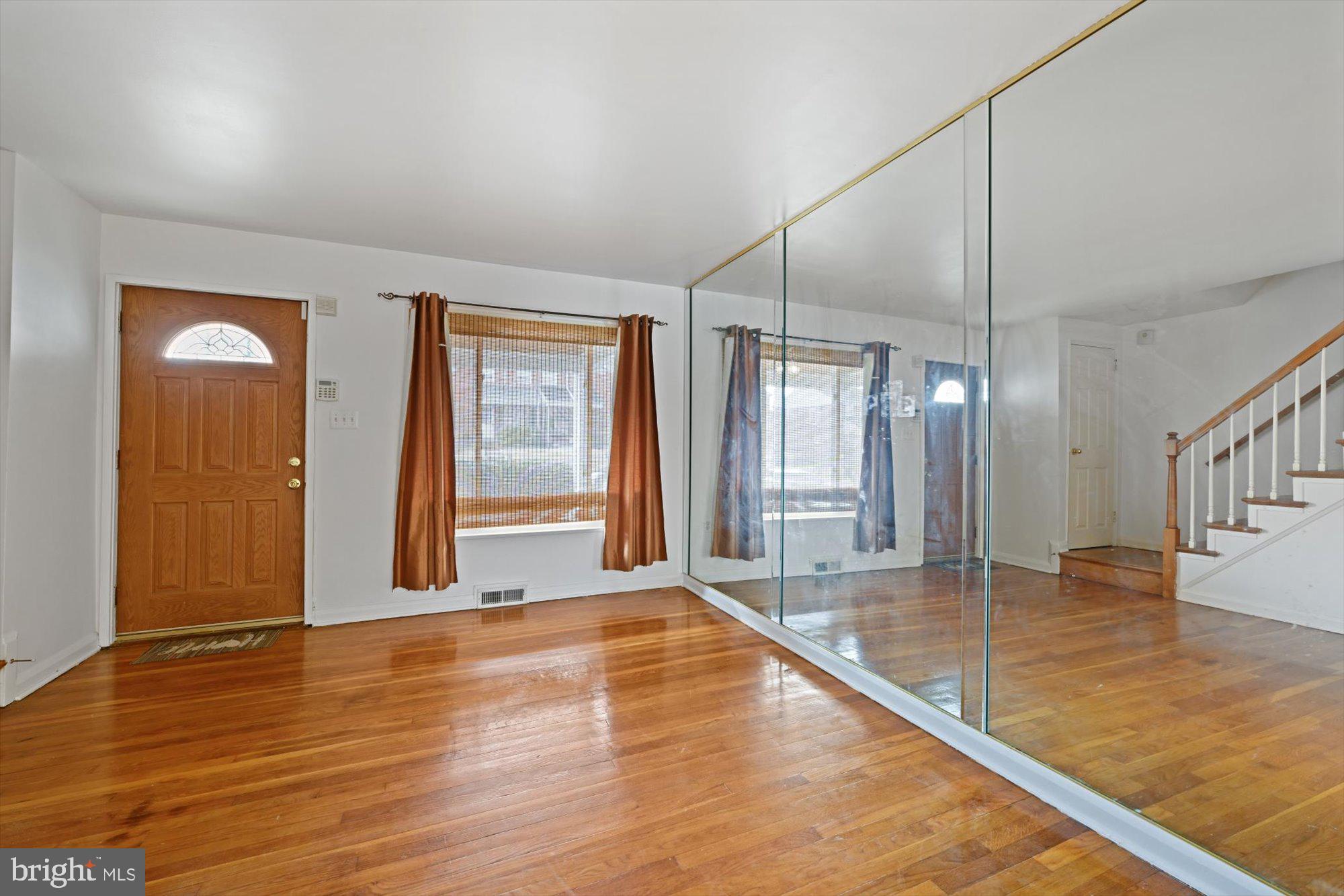551 Brisbane Road Baltimore, MD 21229 - Photo 28 of 37
