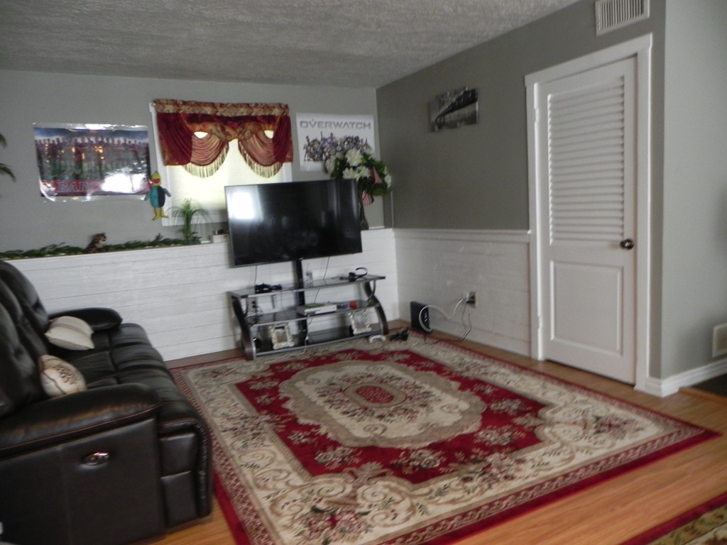110 Sawmill Road West Springfield, MA 01089 - Photo 12 of 23