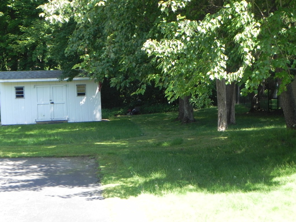 110 Sawmill Road West Springfield, MA 01089 - Photo 16 of 23