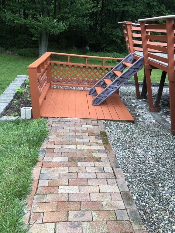 110 Sawmill Road West Springfield, MA 01089 - Photo 21 of 23