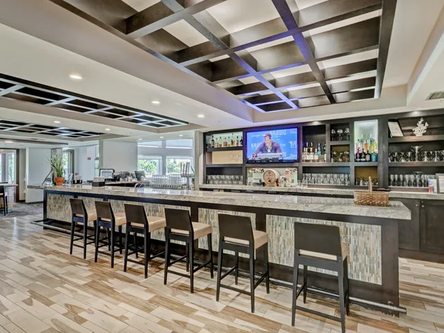 $1,795,000 | 12854 Touchstone Place, Palm Beach Gardens, FL 33418