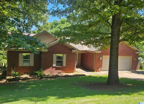 $235,000 | 514 Shadecrest Drive, Eastaboga, AL 36260
