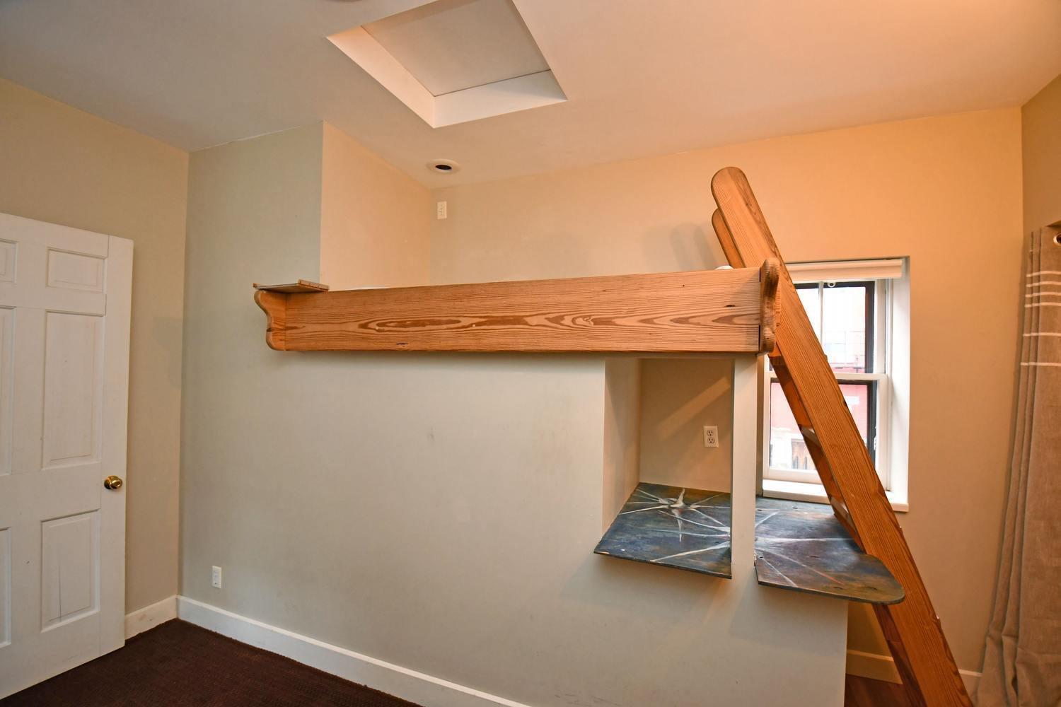 1306 Spring Street Cincinnati, OH 45202 - Photo 28 of 43