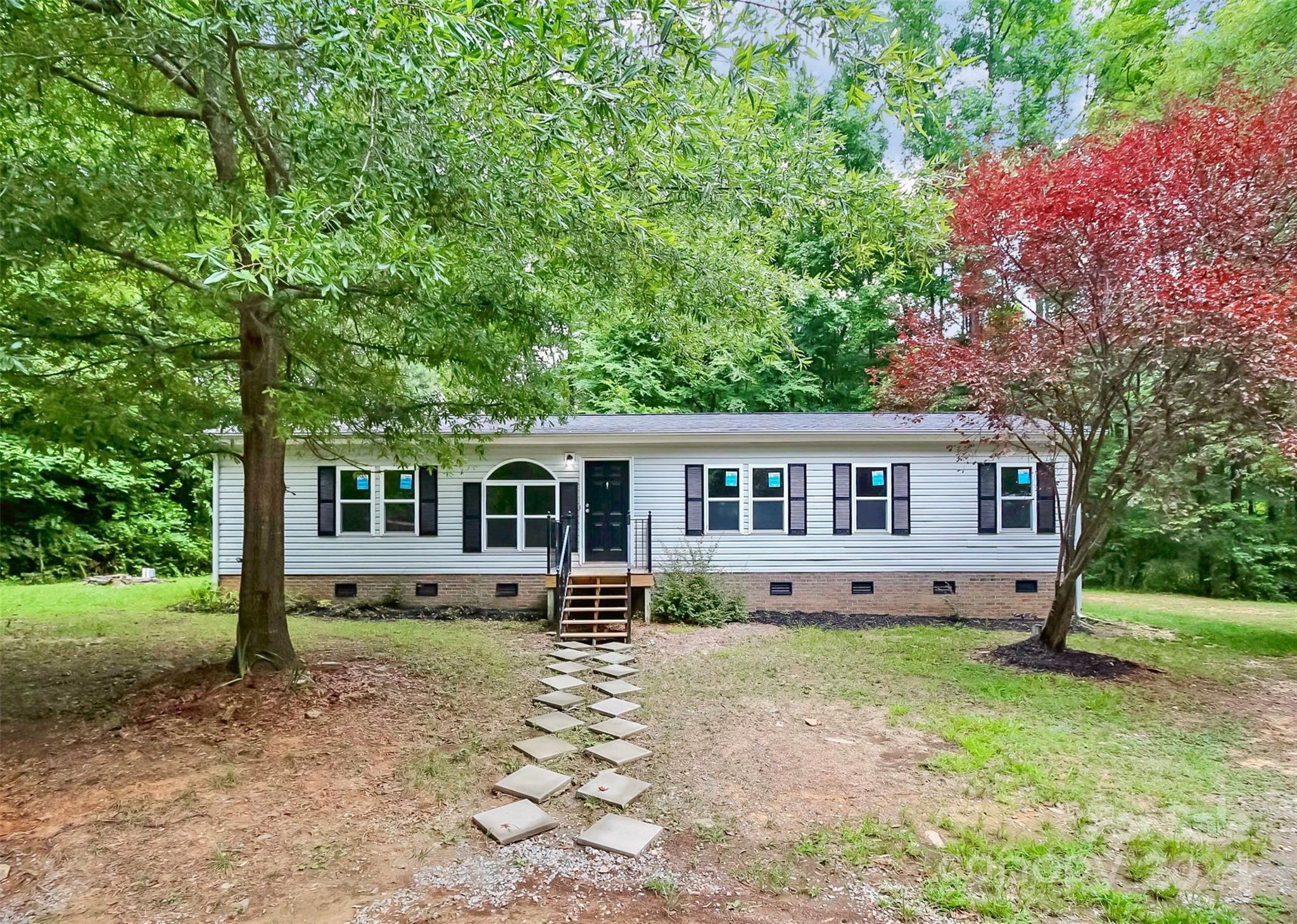 4001 South Rocky Riv Rd  