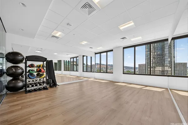$4,100 | 1515 Liona Street, Unit 1800, Honolulu, HI 96814