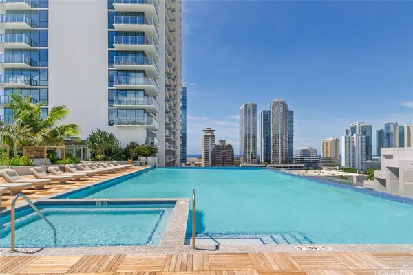 $4,100 | 1515 Liona Street, Unit 1800, Honolulu, HI 96814