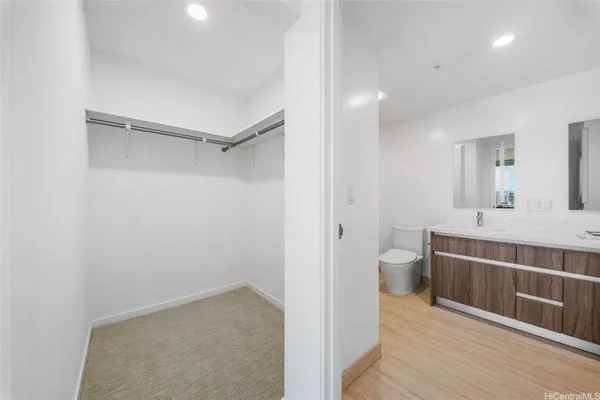 $4,100 | 1515 Liona Street, Unit 1800, Honolulu, HI 96814