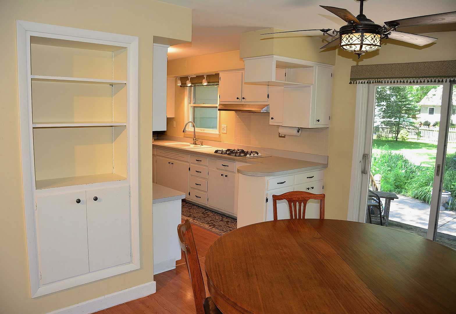 813 Considine Road Geneva, IL 60134 - Photo 7 of 29