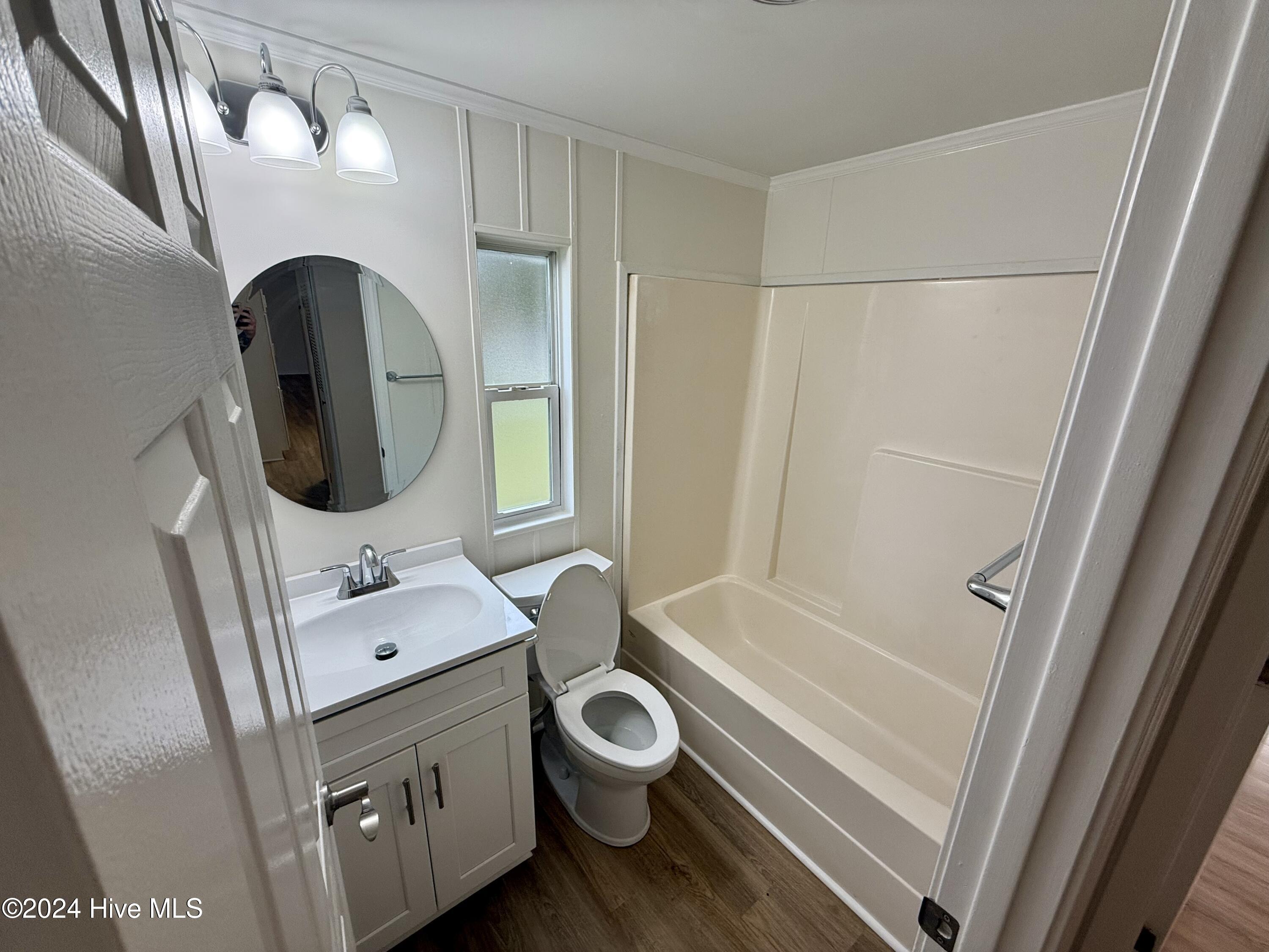 930 Willis Neck Road Vanceboro, NC 28586 - Photo 19 of 28 Guest bathroom