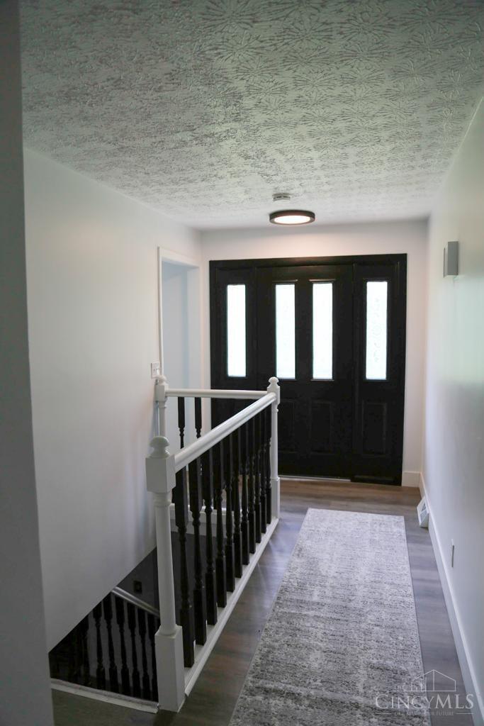 4490 Fields Ertel Road Cincinnati, OH 45241 - Photo 7 of 25