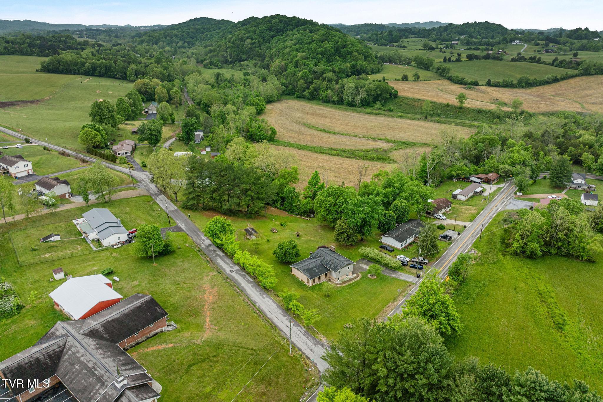 780 Dry Branch Road Bluff City, TN 37618 - Photo 32 of 32 Aerial view