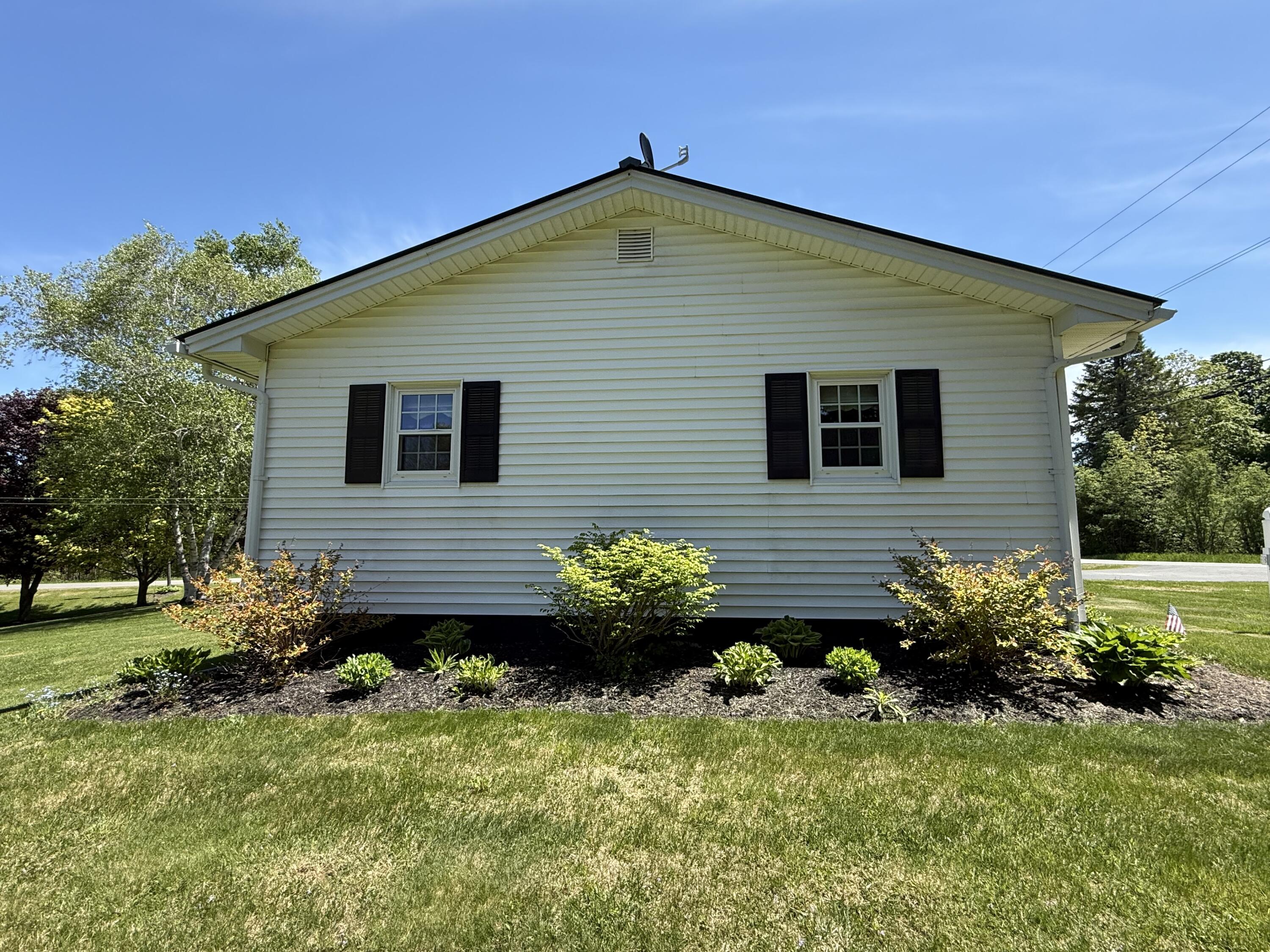 215 South Oakfield Road Linneus, ME 04730 - Photo 6 of 46 IMG_2271