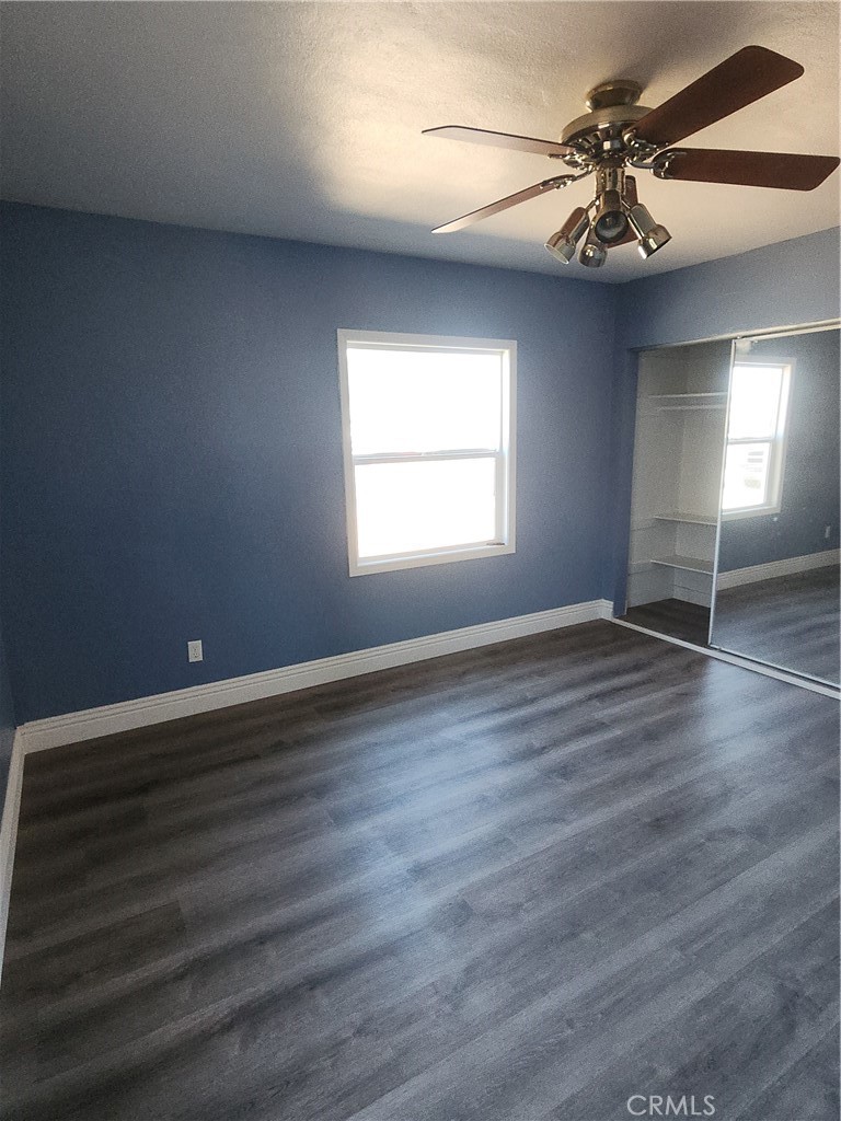 858 South Riverside Avenue Rialto, CA 92376 - Photo 10 of 20