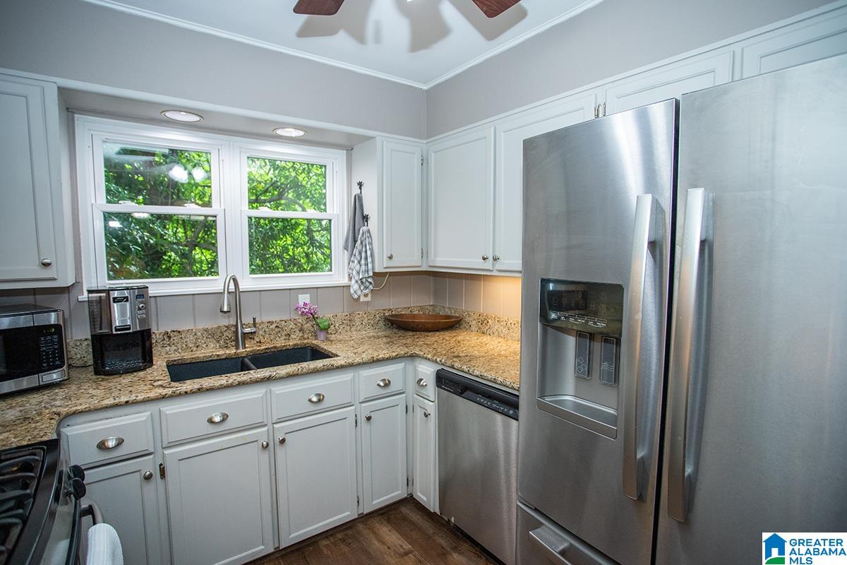 1505 Beckham Drive Homewood, AL 35209 - Photo 17 of 41
