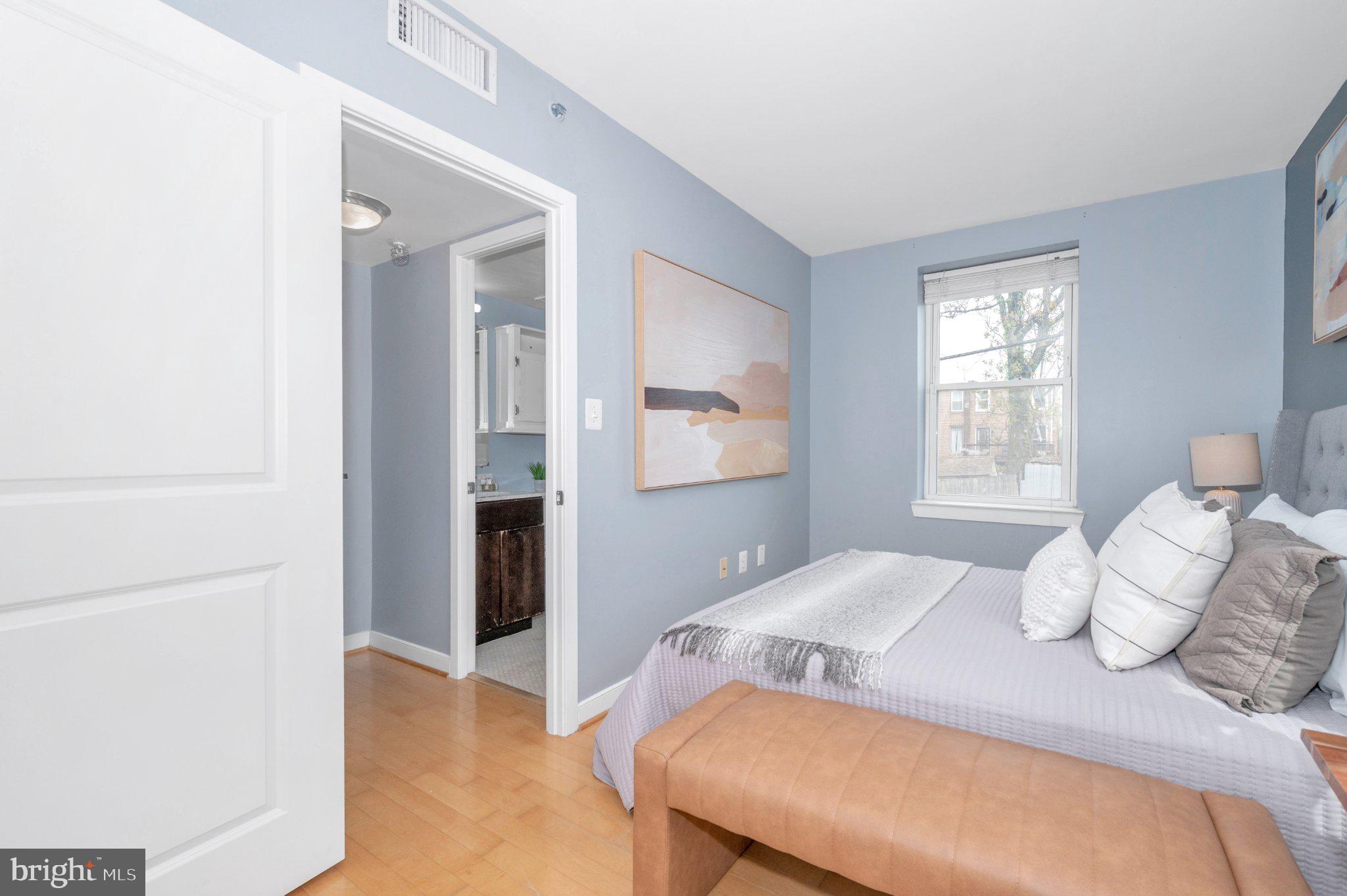 420 16th Street Southeast, Unit 106 Washington, DC 20003 - Photo 16 of 26