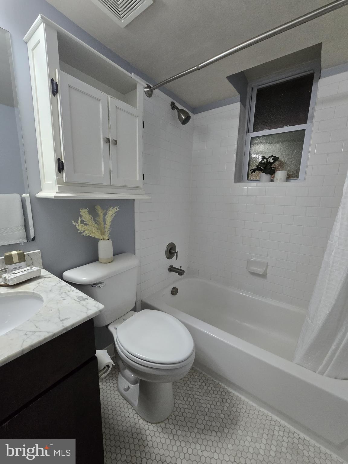 420 16th Street Southeast, Unit 106 Washington, DC 20003 - Photo 20 of 26