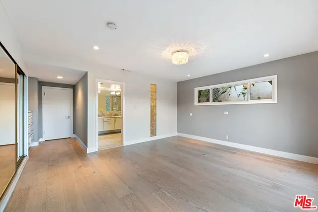 $11,950 | 826 North Tigertail Road, Los Angeles, CA 90049