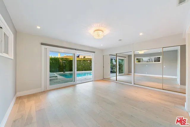 $11,950 | 826 North Tigertail Road, Los Angeles, CA 90049