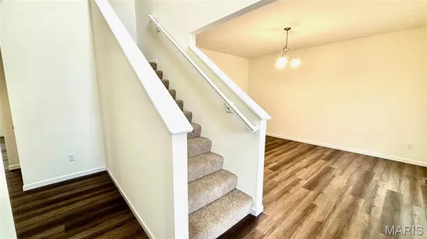 $2,875 | 714 Switchgrass Drive, Wentzville, MO 63385