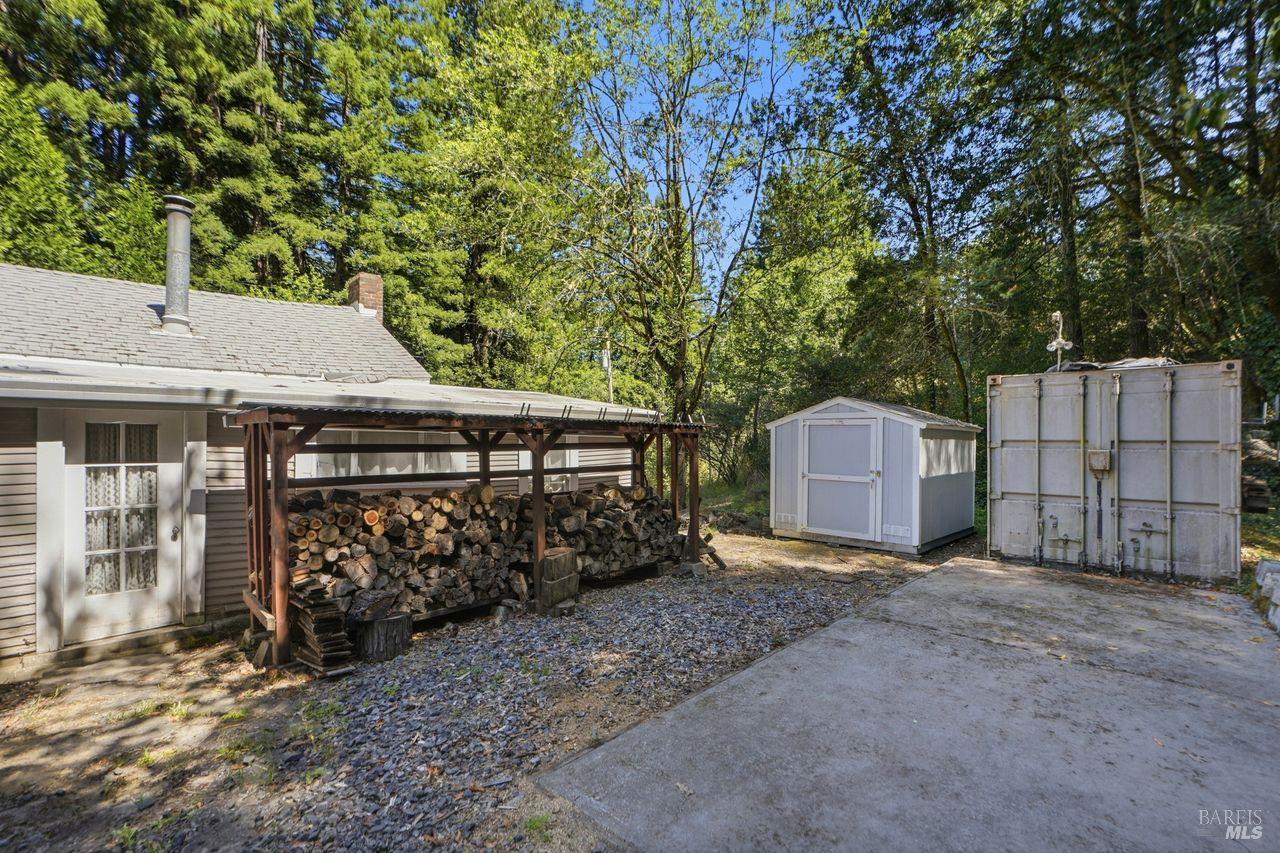 886 Montgomery Road Sebastopol, CA 95472 - Photo 32 of 37