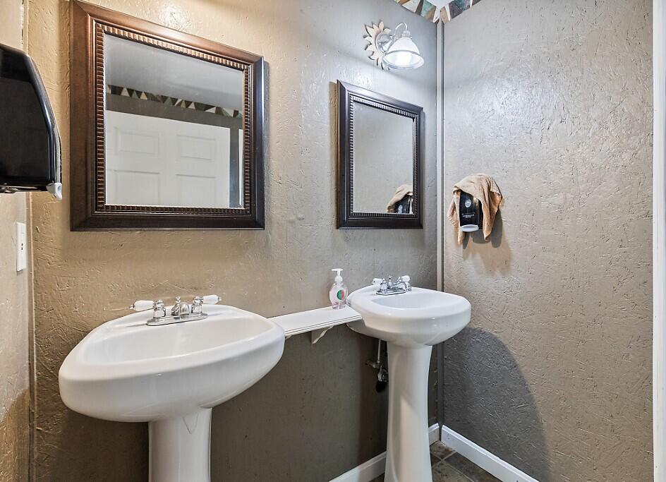 277 Wooster Hill Road Rome, ME 04963 - Photo 17 of 49 Studio bathroom