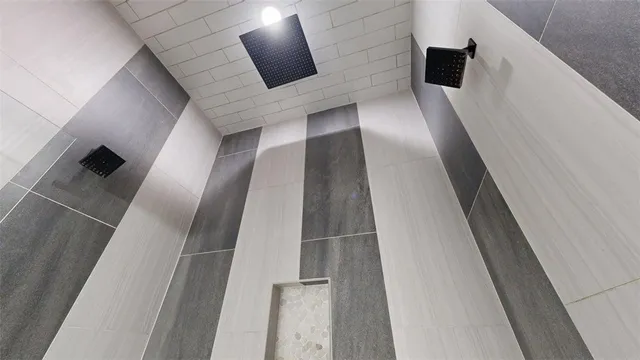 $2,300 | 4867 North Oakland Lane, Bryan, TX 77808