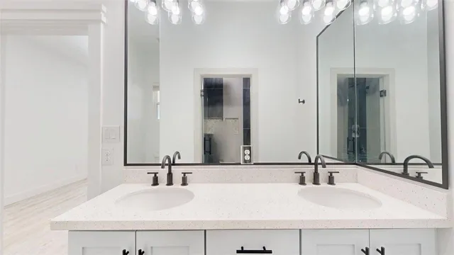 $2,300 | 4867 North Oakland Lane, Bryan, TX 77808