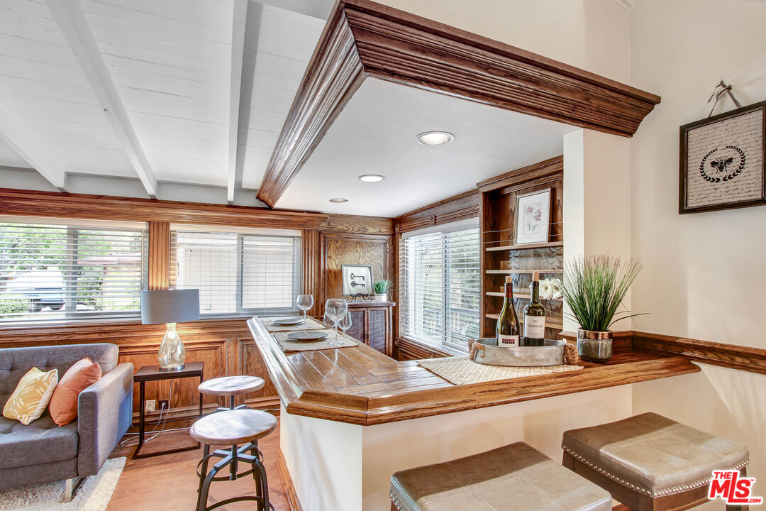 9558 Inspiration Way Tujunga, CA 91042 - Photo 13 of 27 Gallery Image 13