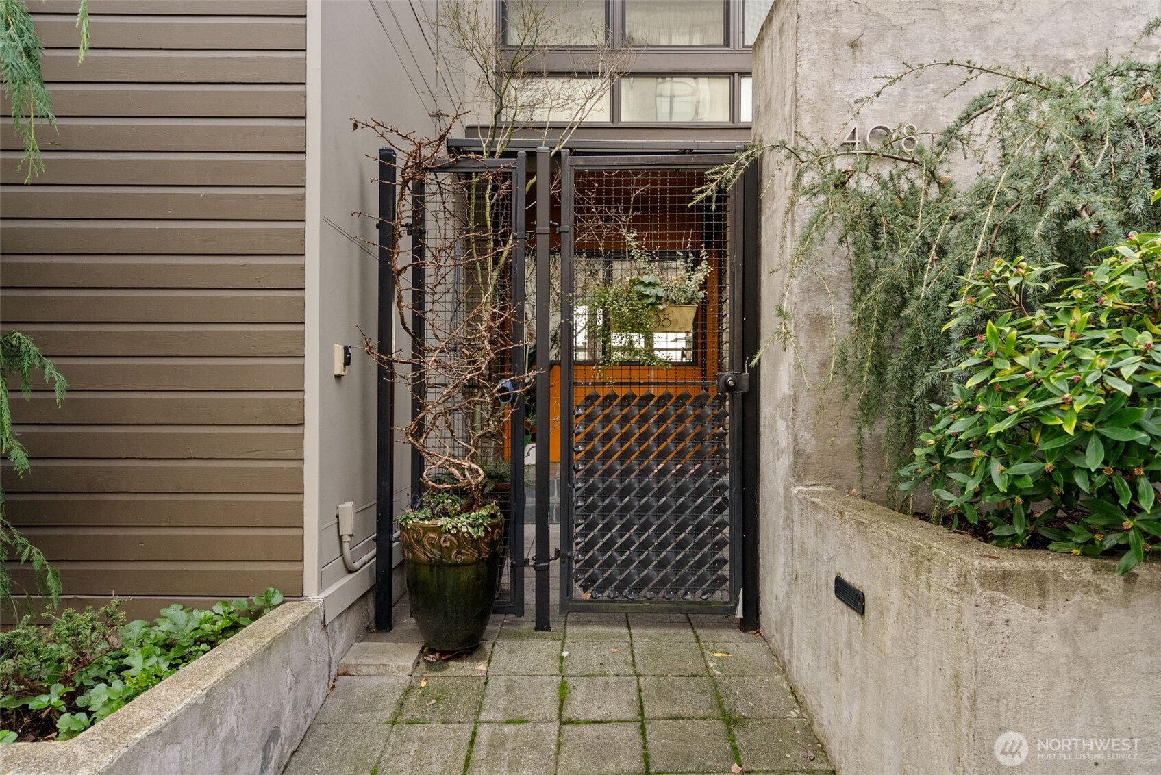 408 6th Avenue Tacoma, WA 98402 - Photo 8 of 37