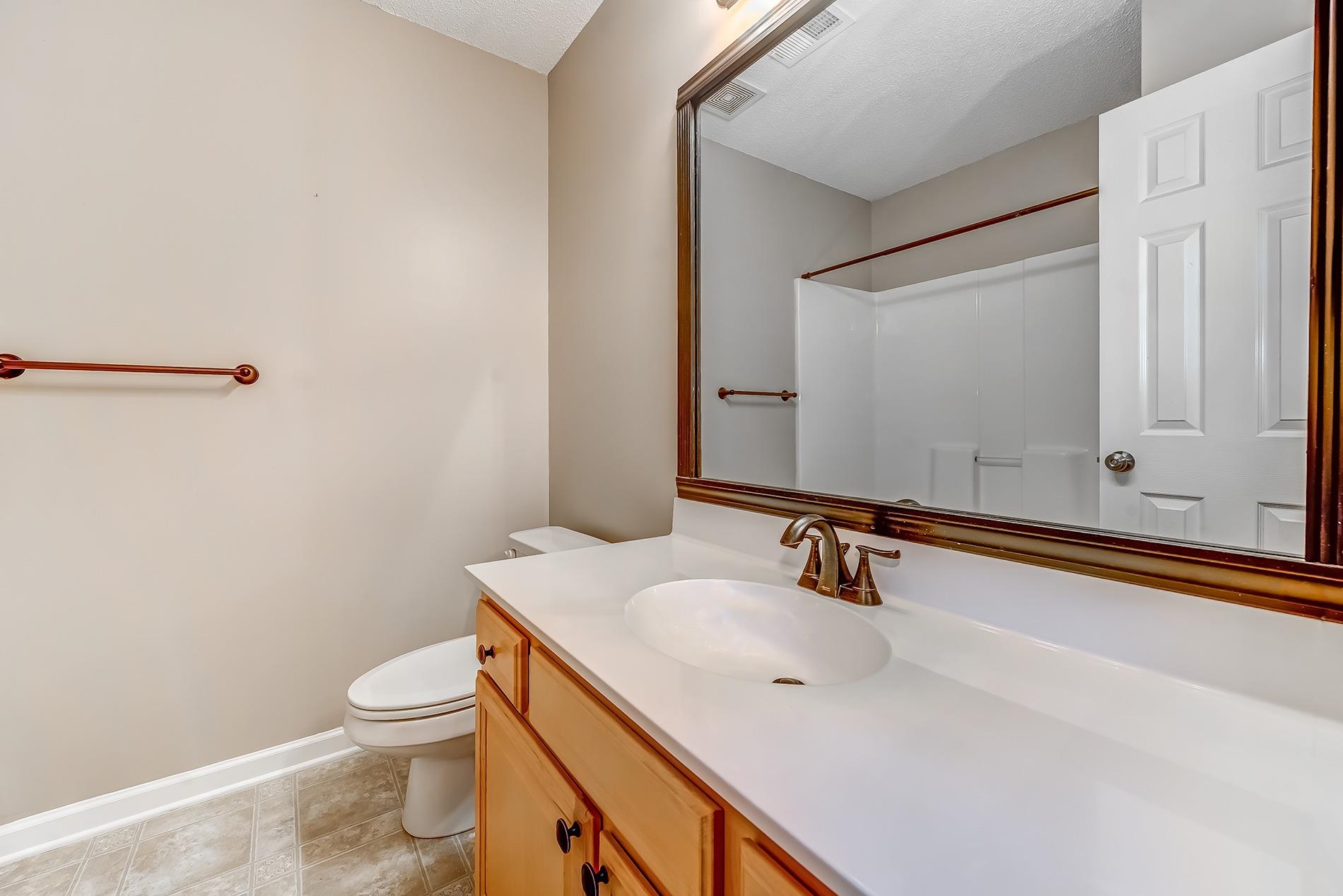 326 Wembley Way, Unit 326 Murrells Inlet, SC 29576 - Photo 21 of 40 Full Bathroom