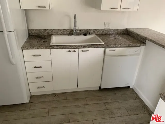 a room with an empty space