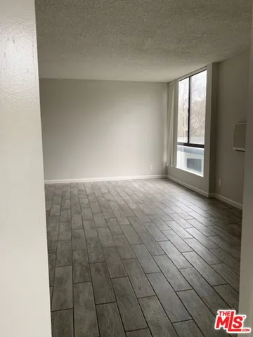 $1,950 | 922 North Hudson Avenue, Unit 1, Los Angeles, CA 90038