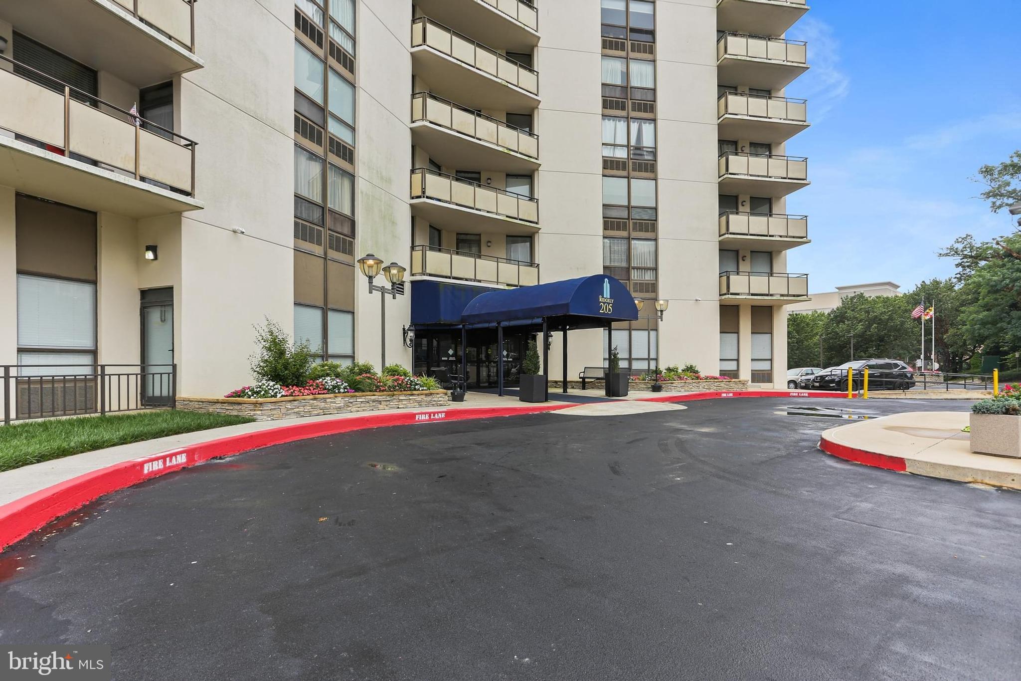 205 East Joppa Road, Unit 1907 Towson, MD 21286 - Photo 28 of 33 a view of street with tall buildings