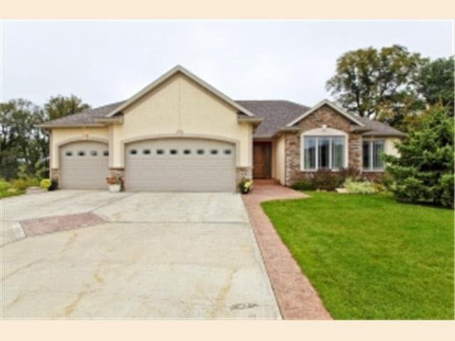 5158 Southwood Lane Southwest Rochester, MN 55902 - Photo 1 of 29 Gallery Image 1