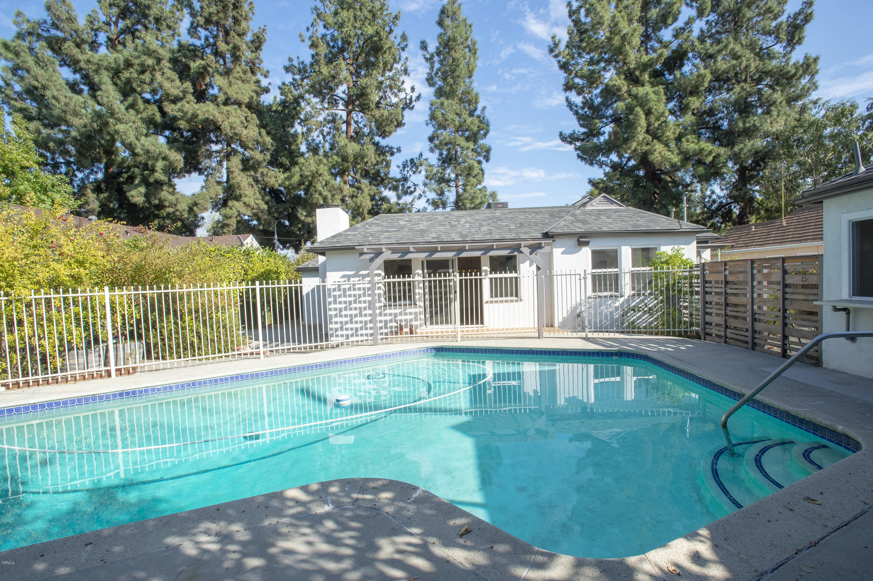 595 Avocado Avenue Pasadena, CA 91107 - Photo 15 of 27 _SLG7479