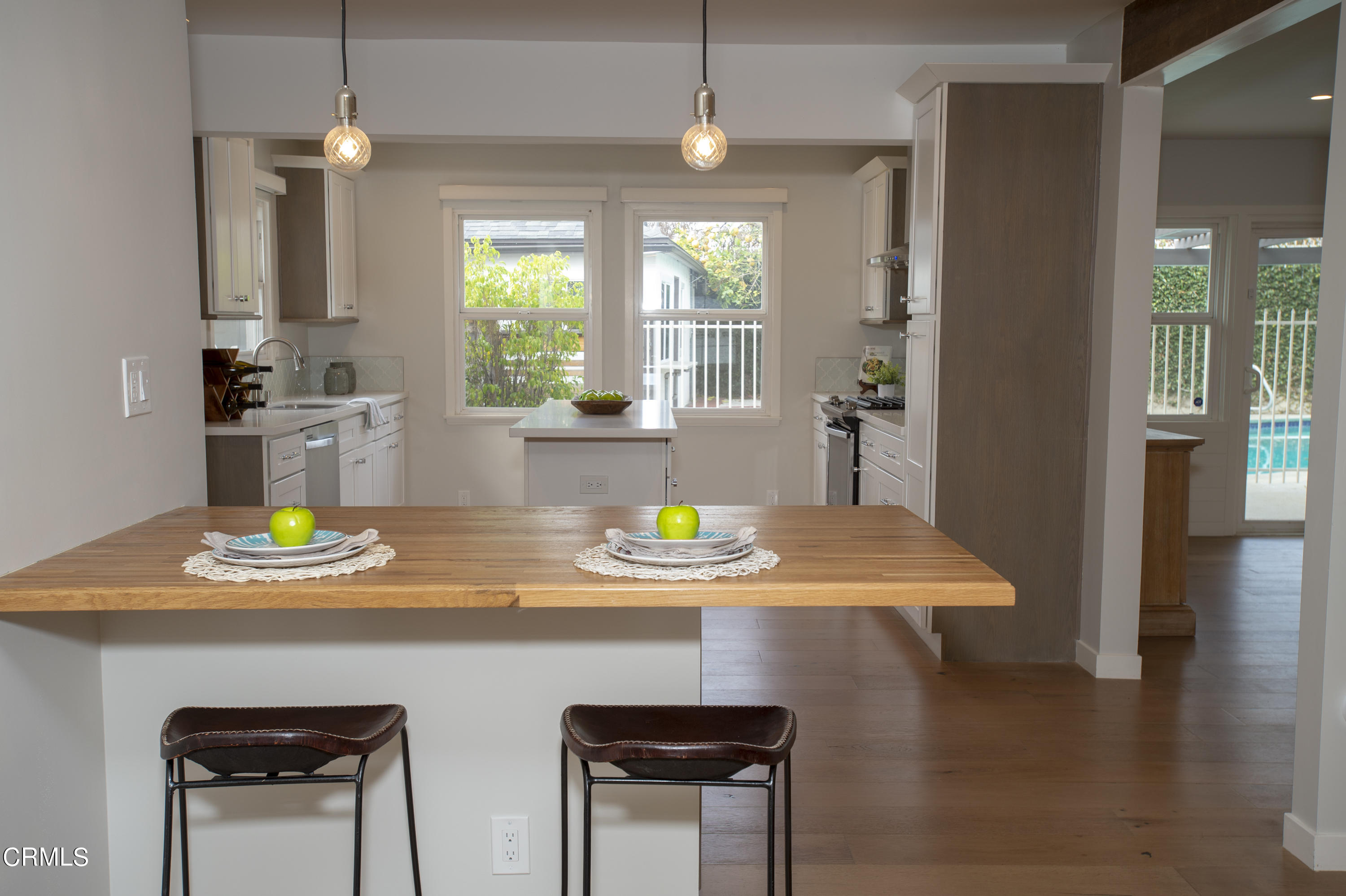 595 Avocado Avenue Pasadena, CA 91107 - Photo 8 of 27 _SLG0240